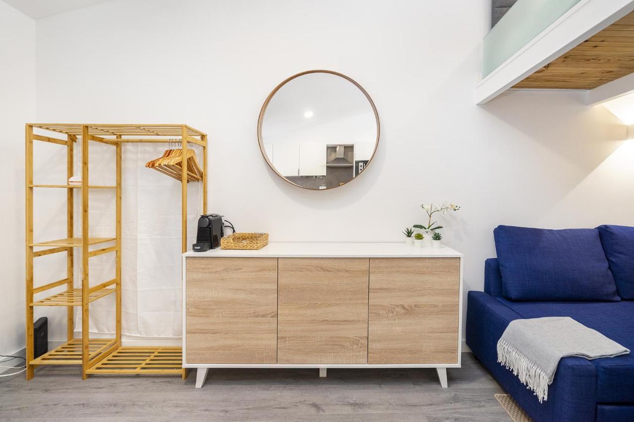 Whome Urban Escape: 1-Br W/Mezzanine Near Campo Ourique Lisbon Bagian luar foto